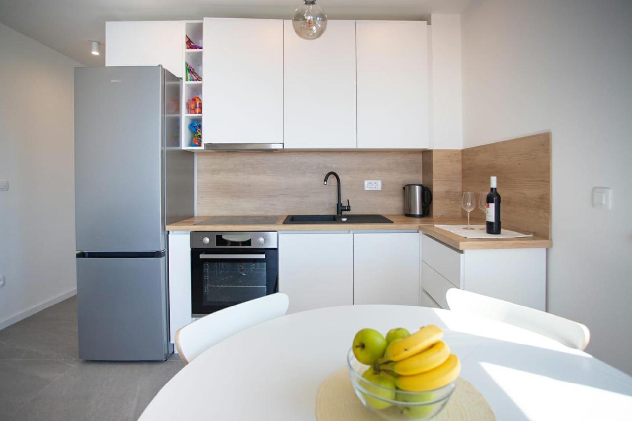 Apartment Belmare Трогир Екстериор снимка